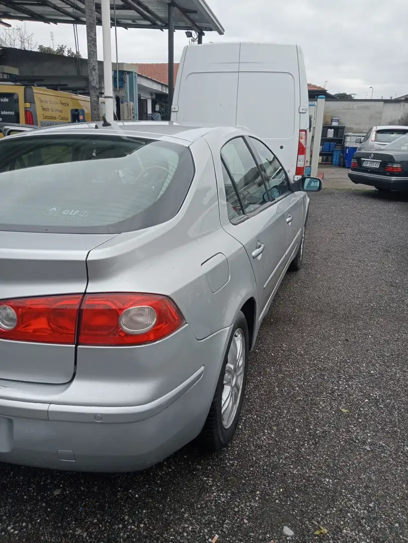 Renault Laguna 2.0 dci Initiale 150cv Gris - 1