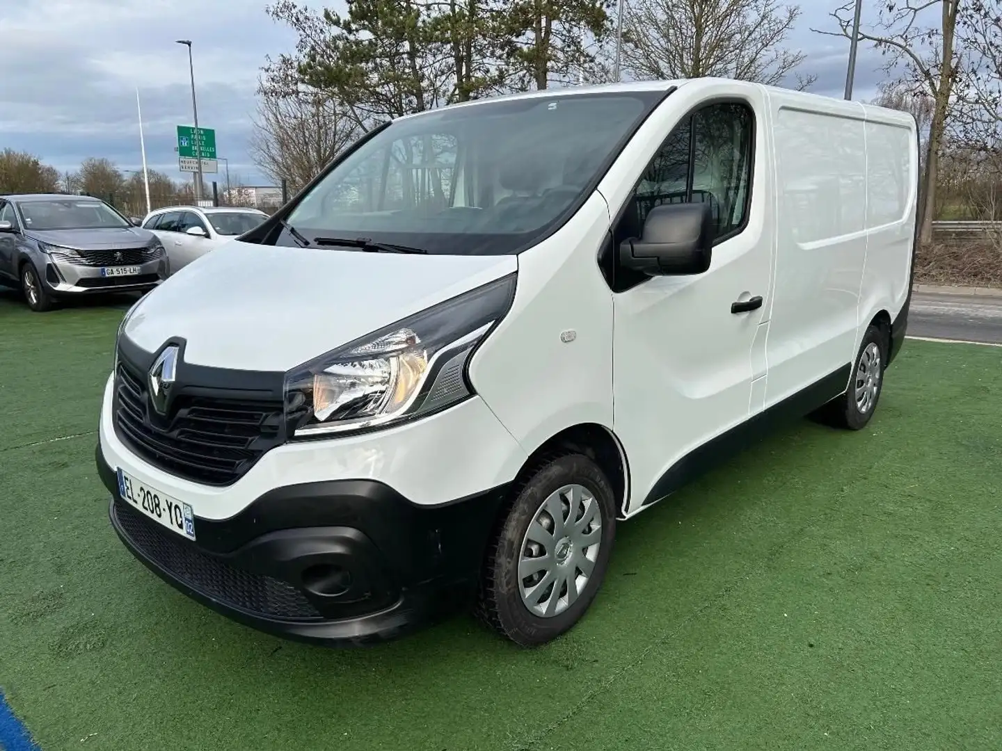 Renault Trafic Vu L1H1 (9.990 HT) 1000 kg 1.6 DCI 120 GRAND CONFORT Blanc - 1