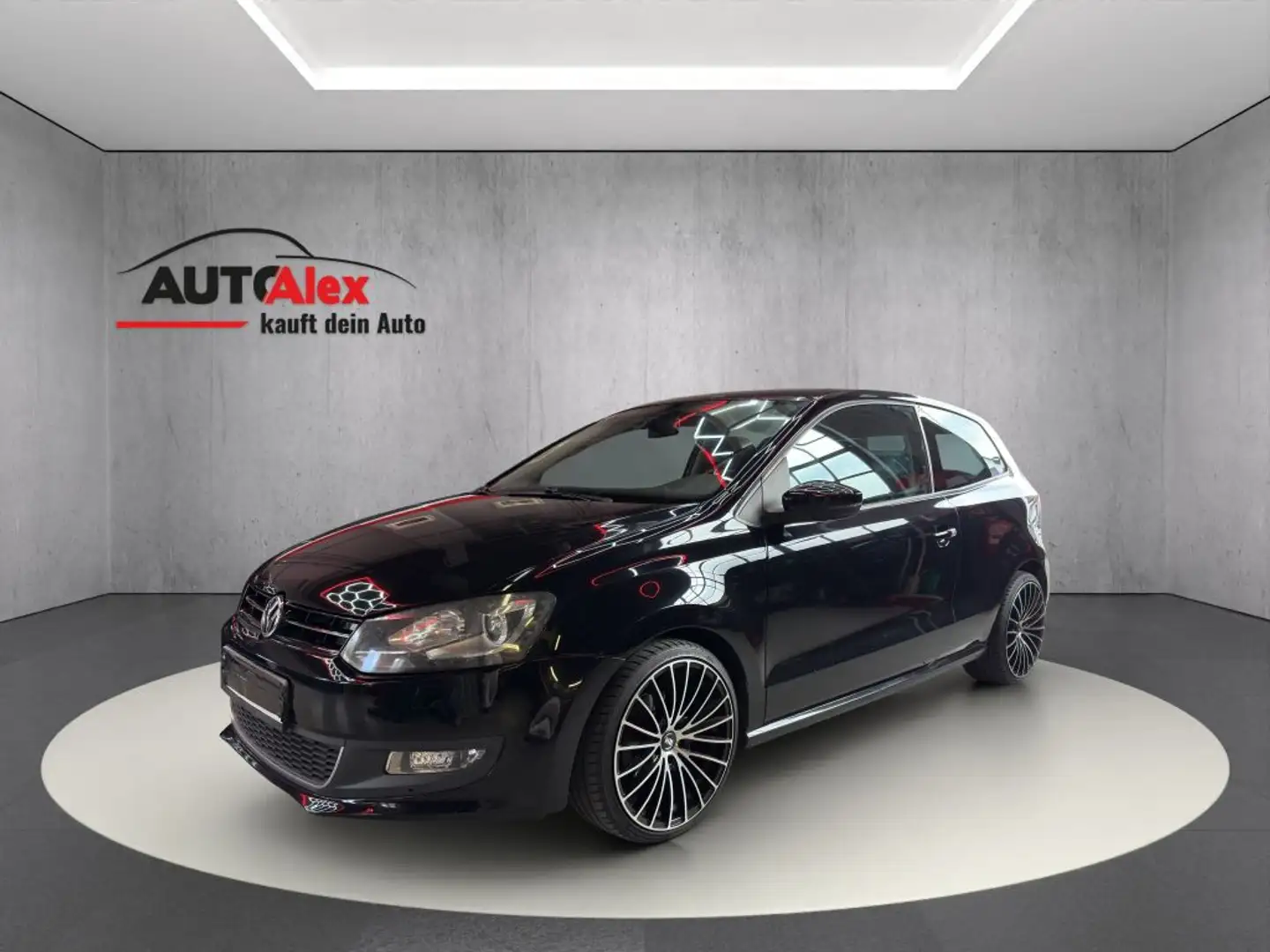 Volkswagen Polo 1.2 TSI Highline - 1