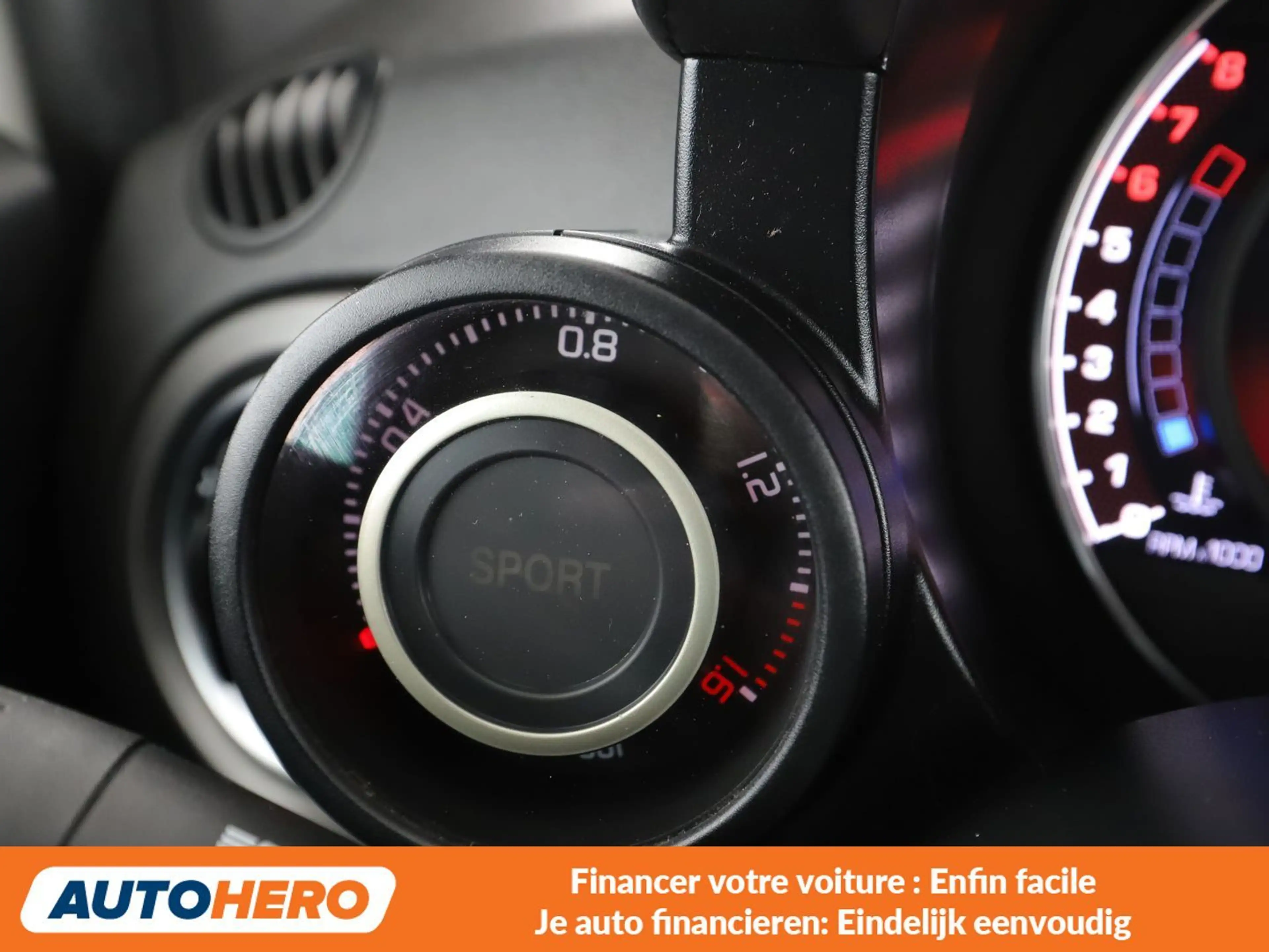 Abarth 595 1.4 Turbo Turismo — photo 14