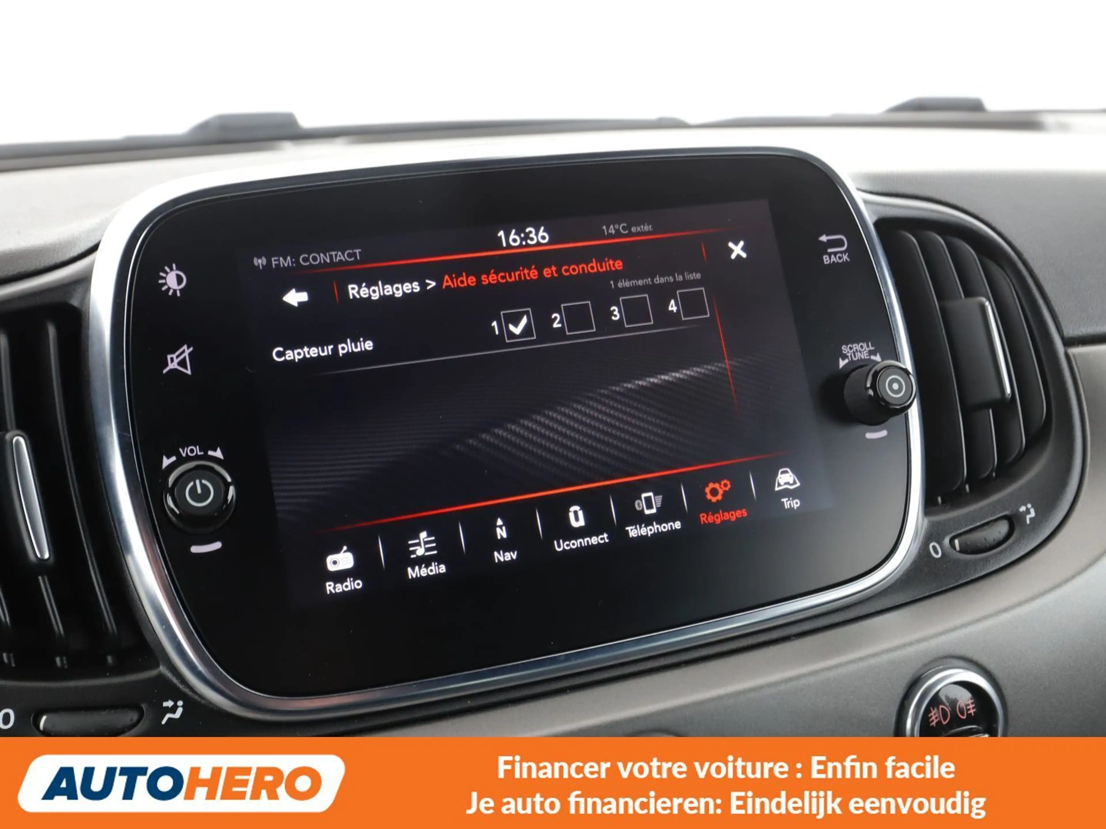 Abarth 595 1.4 Turbo Turismo — photo 11