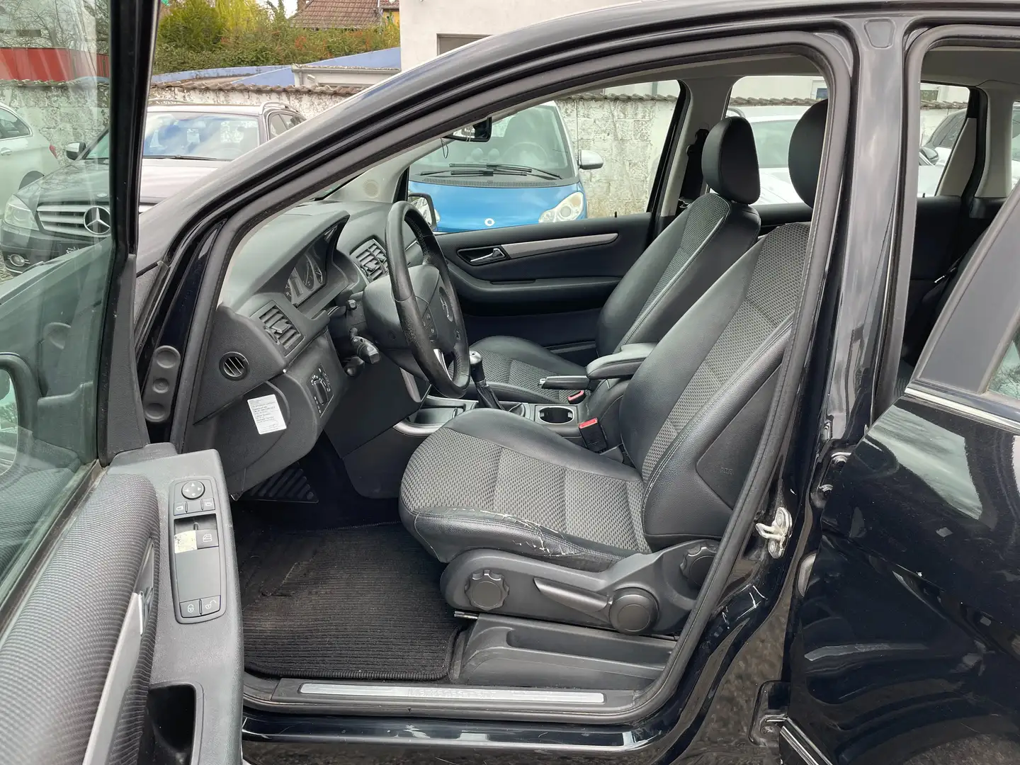 Mercedes-Benz B 180 B 180 CDI (245.207) Negru - 2