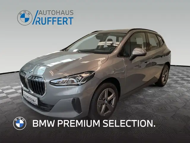 Bmw 220 i Active Tourer DAB LED Komfortzg. AHK Shz