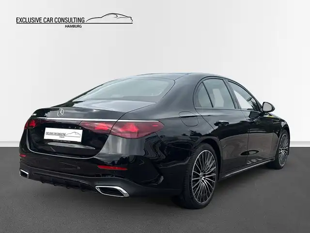Mercedes-Benz E Class view 6
