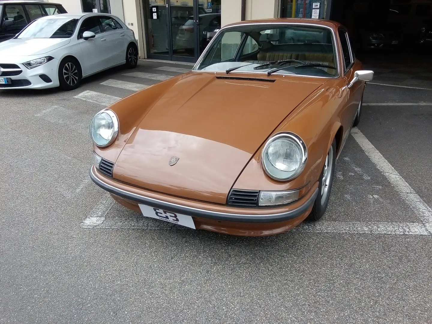 Porsche 911 2.4 S Brun - 1