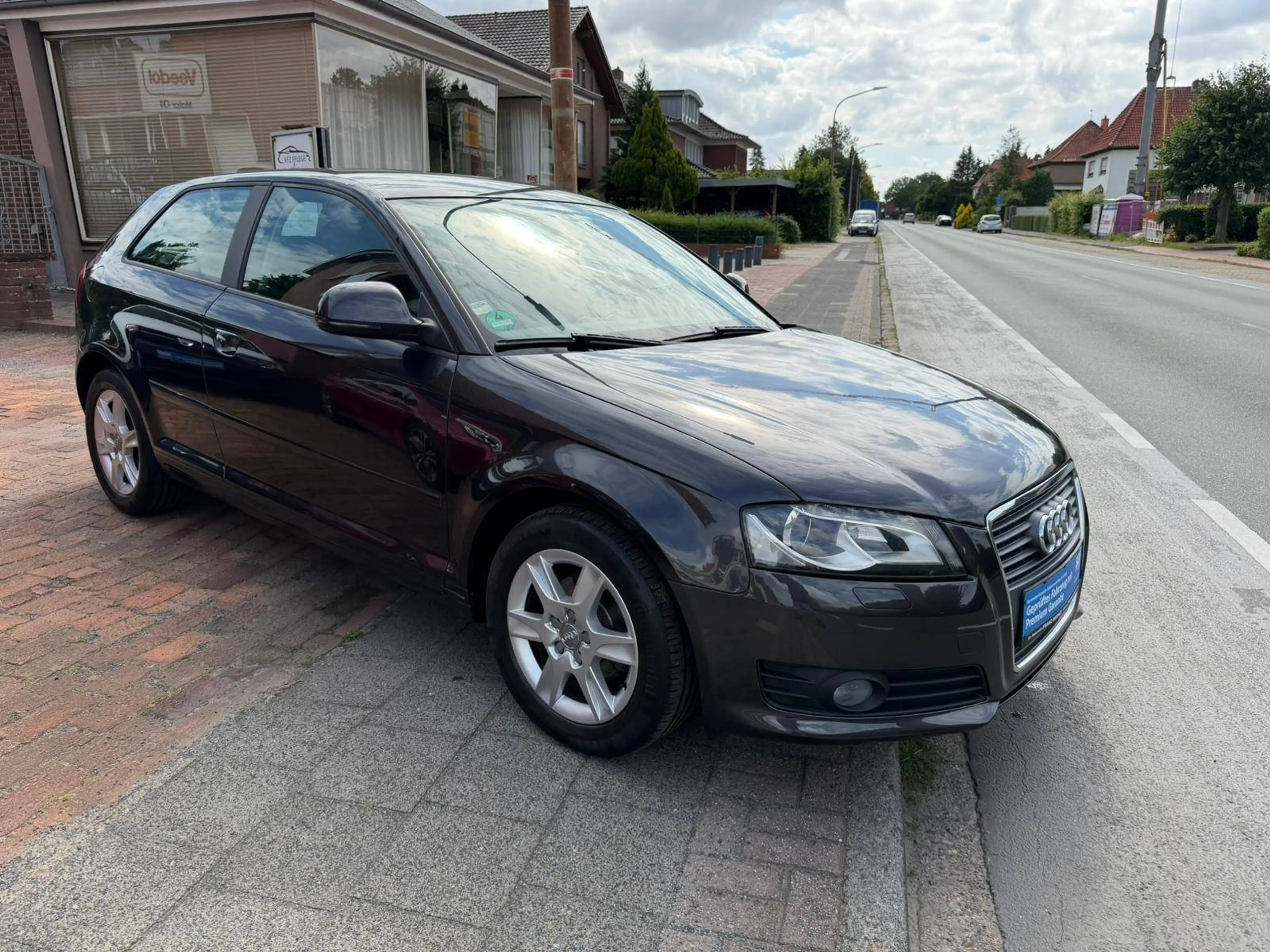 Audi A3 A3 Diesel 1.6 TDI DPF Attraction — photo 5