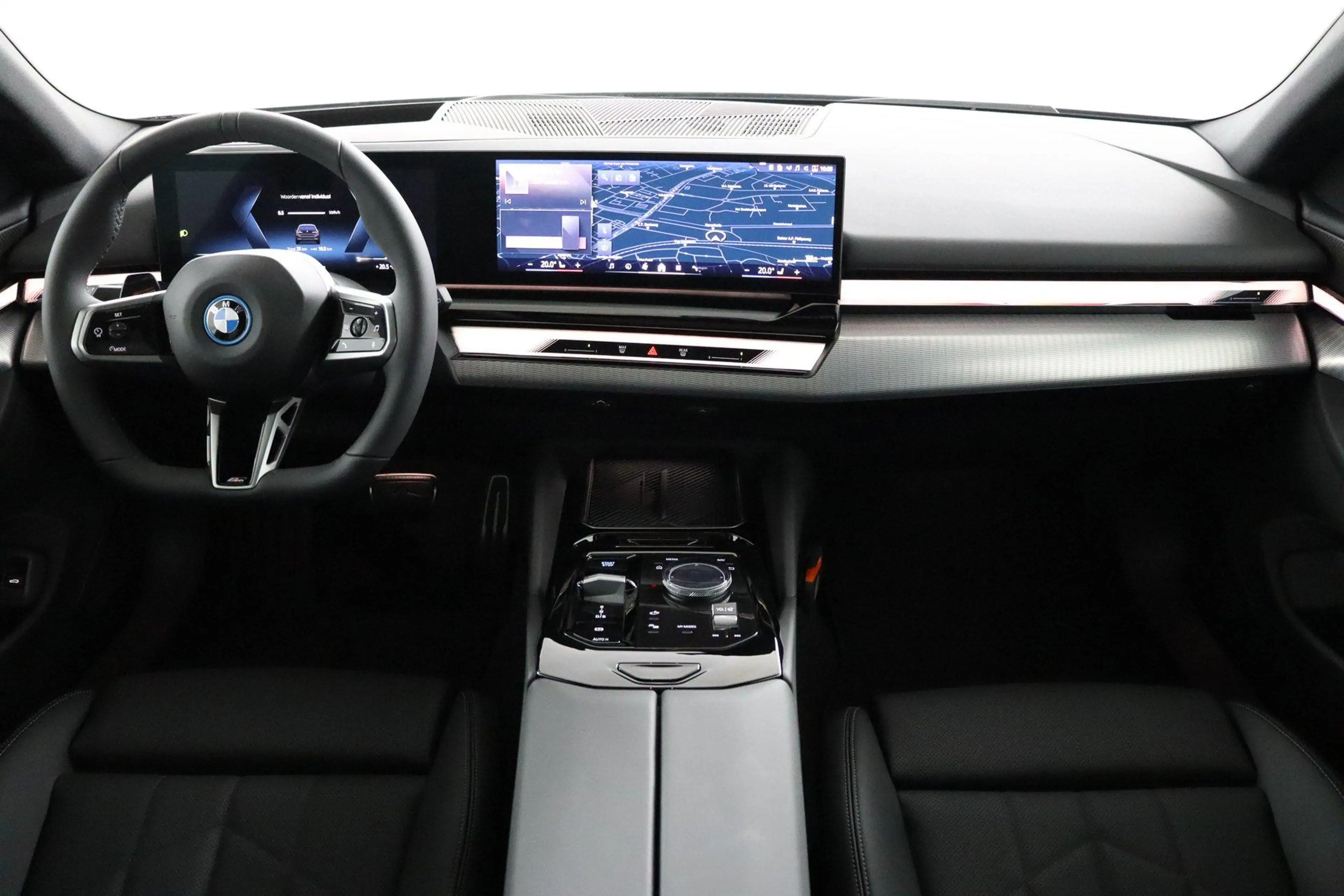 BMW i5 Touring eDrive40 M Sport Edition 84 kWh | SOH 100% — photo 4