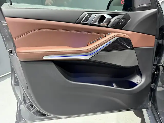 BMW X5 50 e xDrive M Sport*Voll Austattung* Ansicht 14