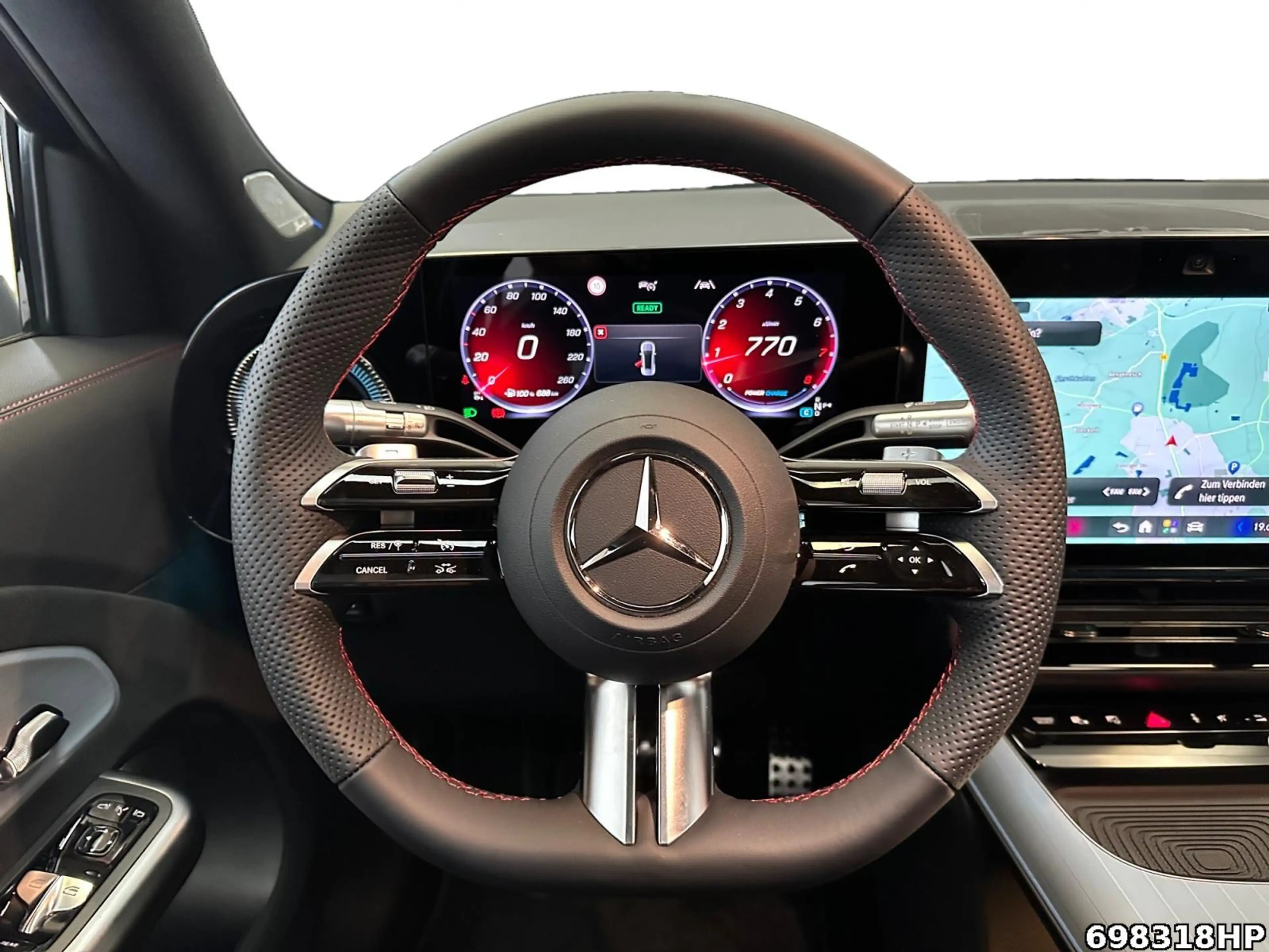 Mercedes-Benz GLB 220 4MATIC +AMG+AHK+BURMSTER+MULTIBEAM+NIGHT — photo 13
