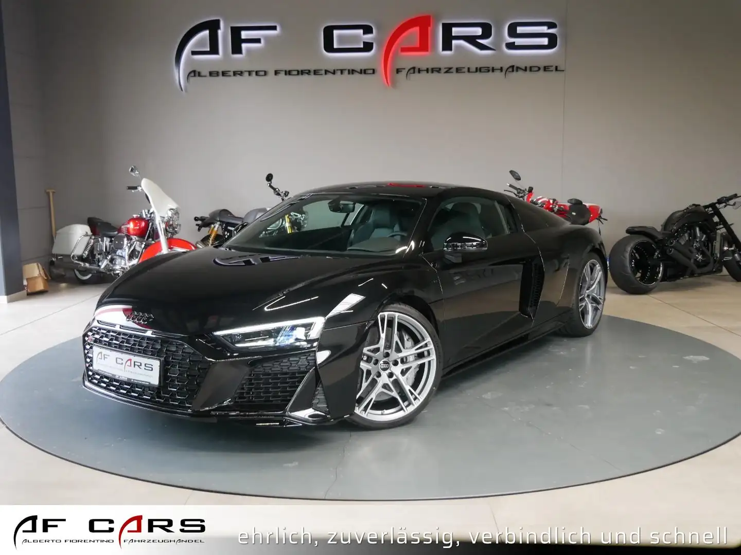 Audi R8 Coupe 5.2 RWD performance Keramik B&O Schwarz - 1