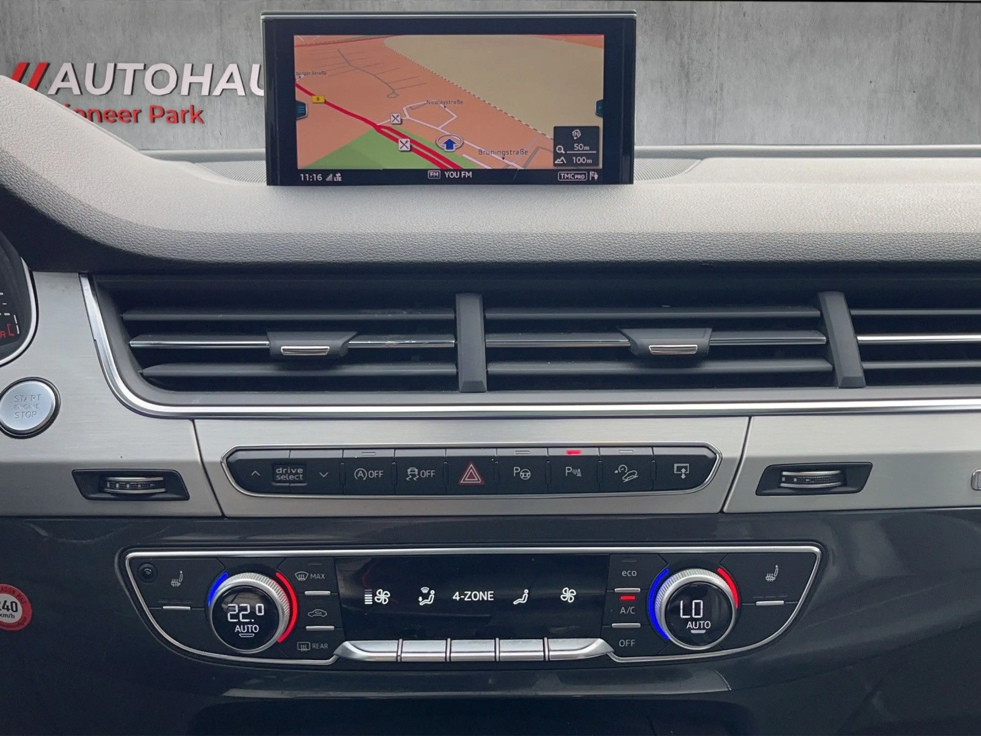 Audi Q7 3.0 TDI S Line-quattro-PANO-HUD-VC-STDH-360° — photo 14