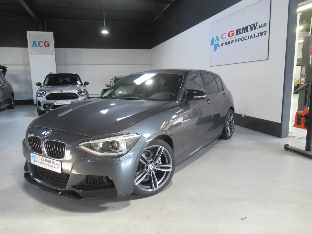 BMW 118