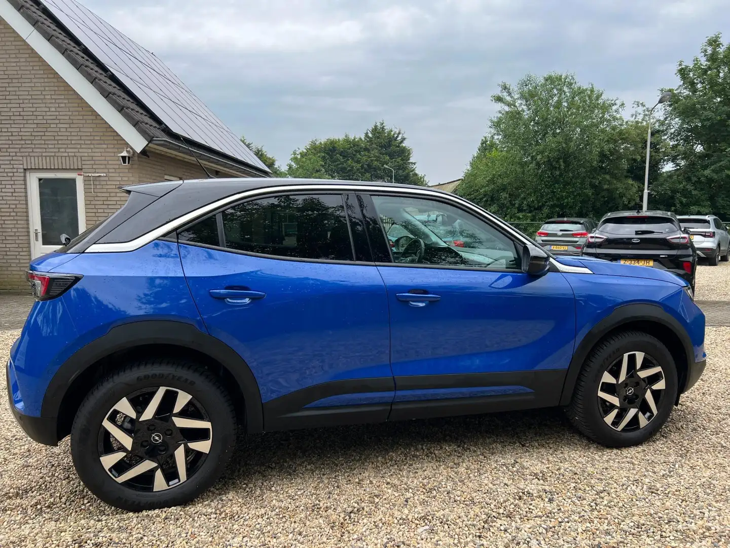 Opel Mokka 1.2 Turbo Business Elegance 131PK Navigatie & Wint Bleu - 2
