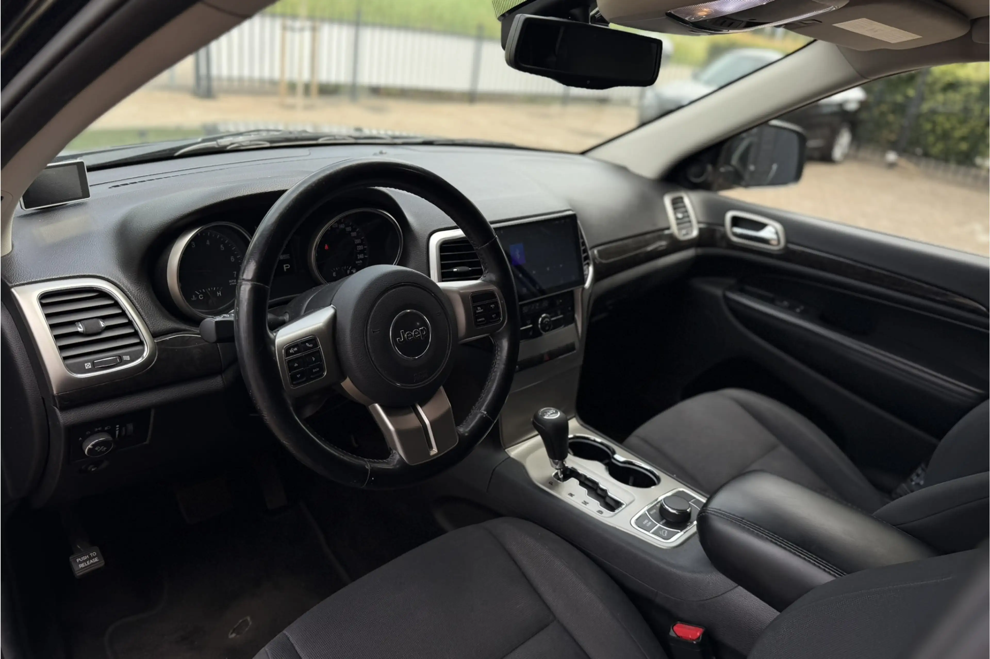 Jeep Grand Cherokee 3.6 Overland First Edition | Elektrische Stoelen | — photo 9