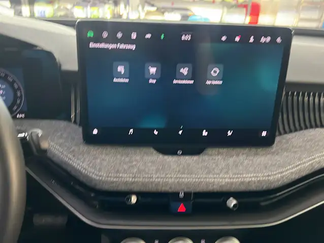 Skoda Superb view 13