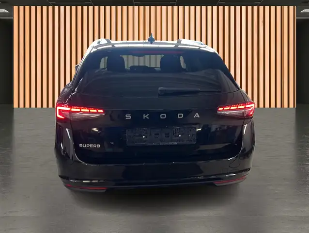 Skoda Superb view 30