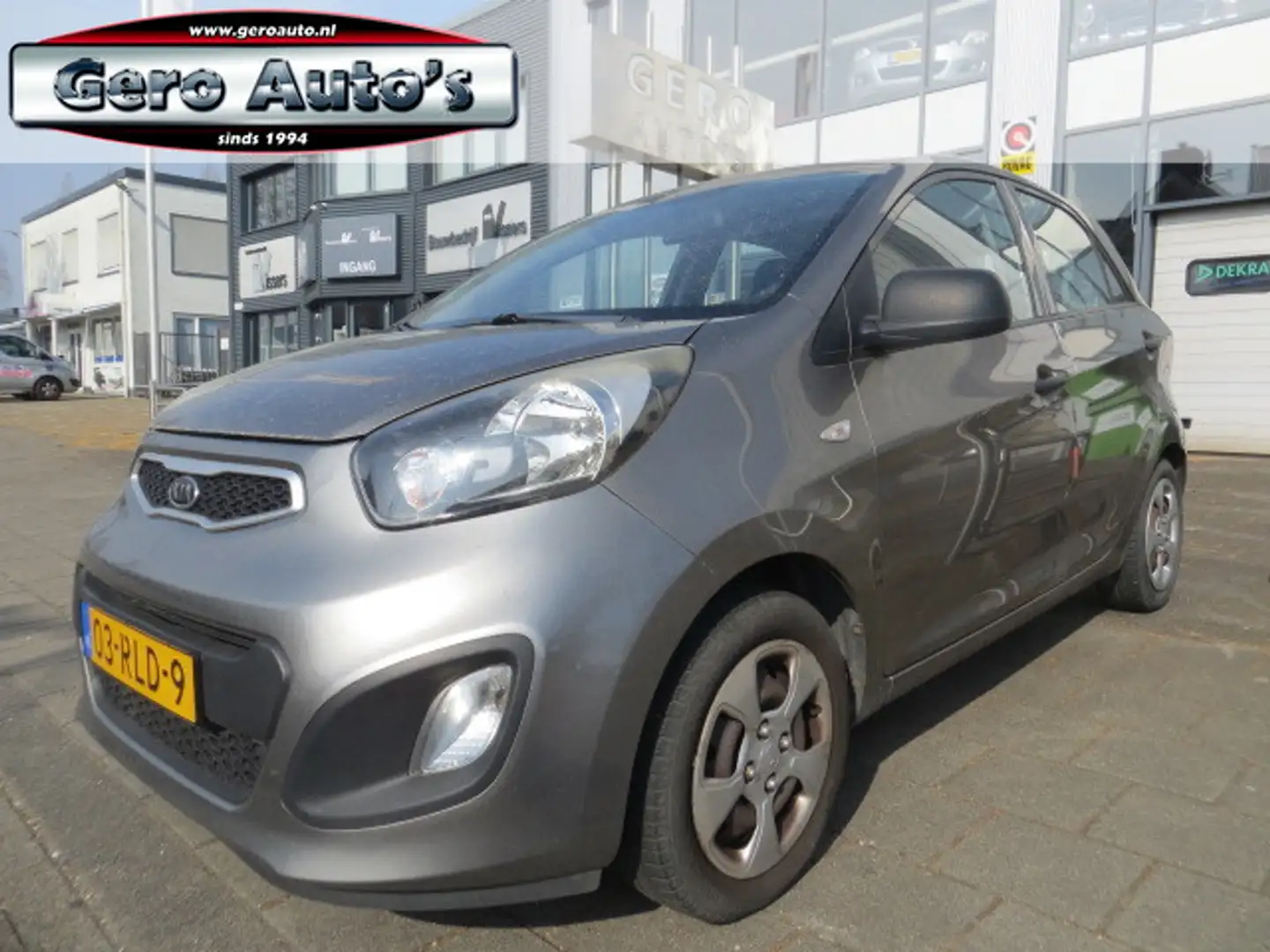 Kia Picanto 1.0 CVVT Airco NL AUTO 5 deurs airco cv Gris - 1