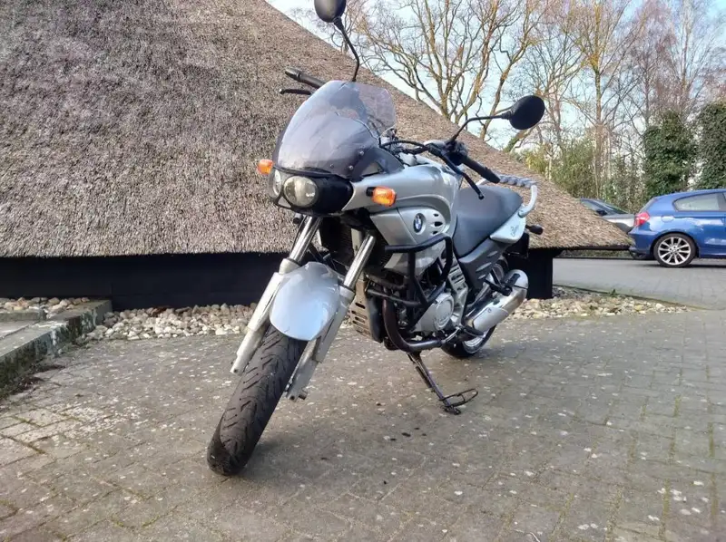 BMW F 650 CS - foto 2