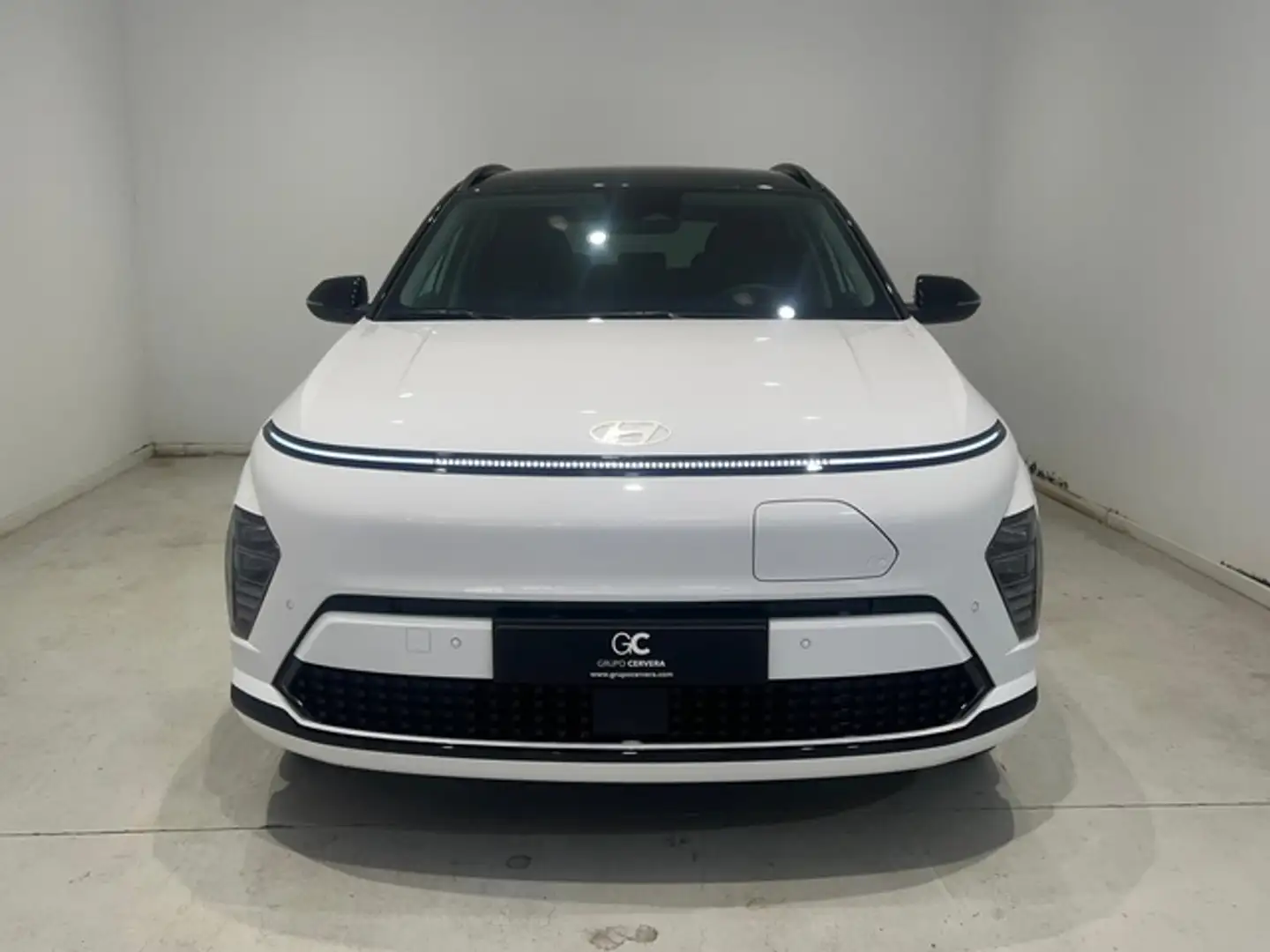 Hyundai KONA EV NLine Style 2C 204 Blanco - 2