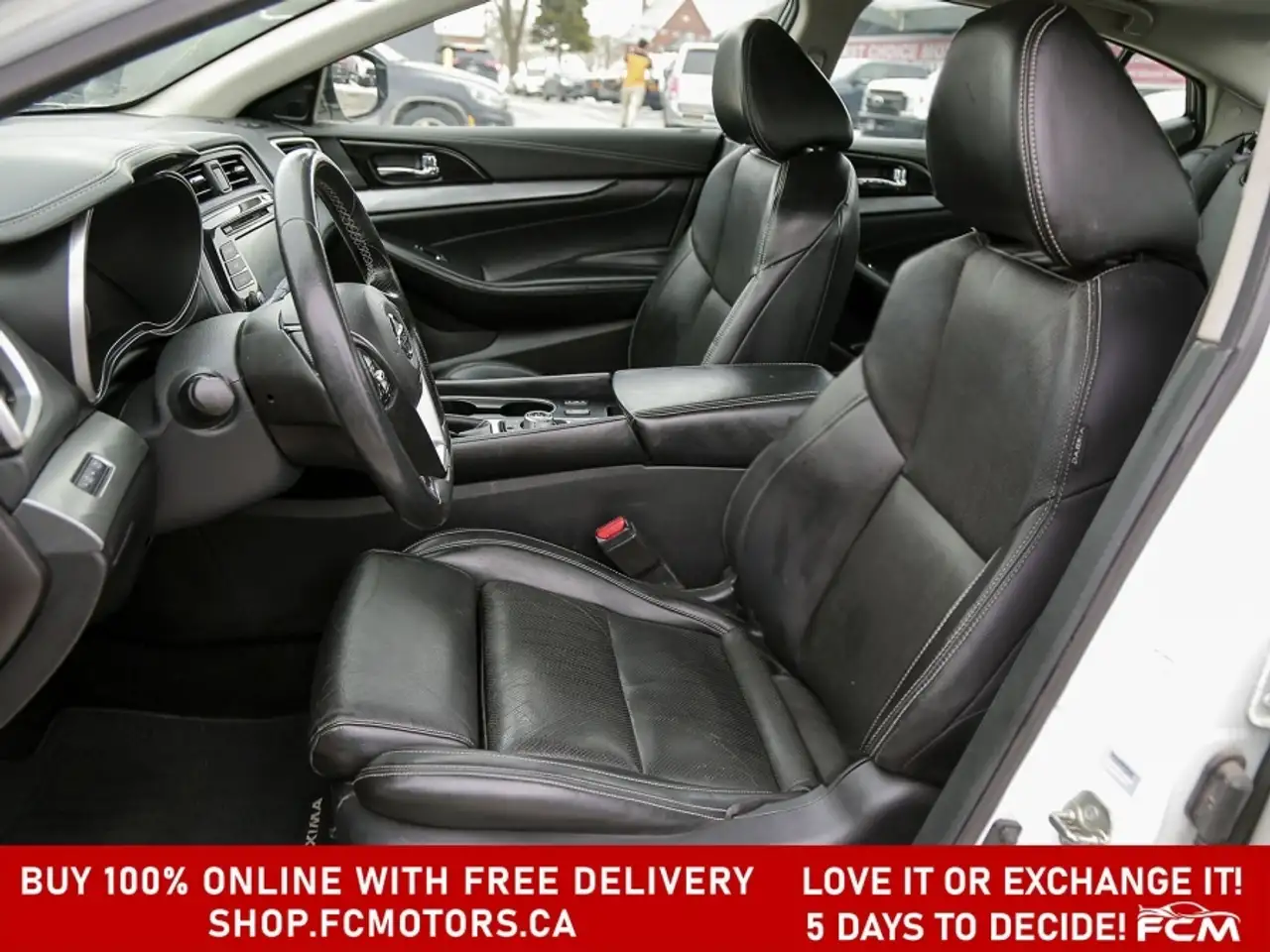 Nissan Maxima снимка Nissan Maxima