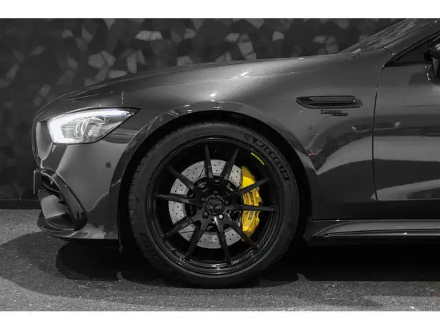 Mercedes-Benz Amg GT view 8