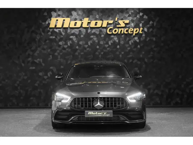 Mercedes-Benz Amg GT view 4