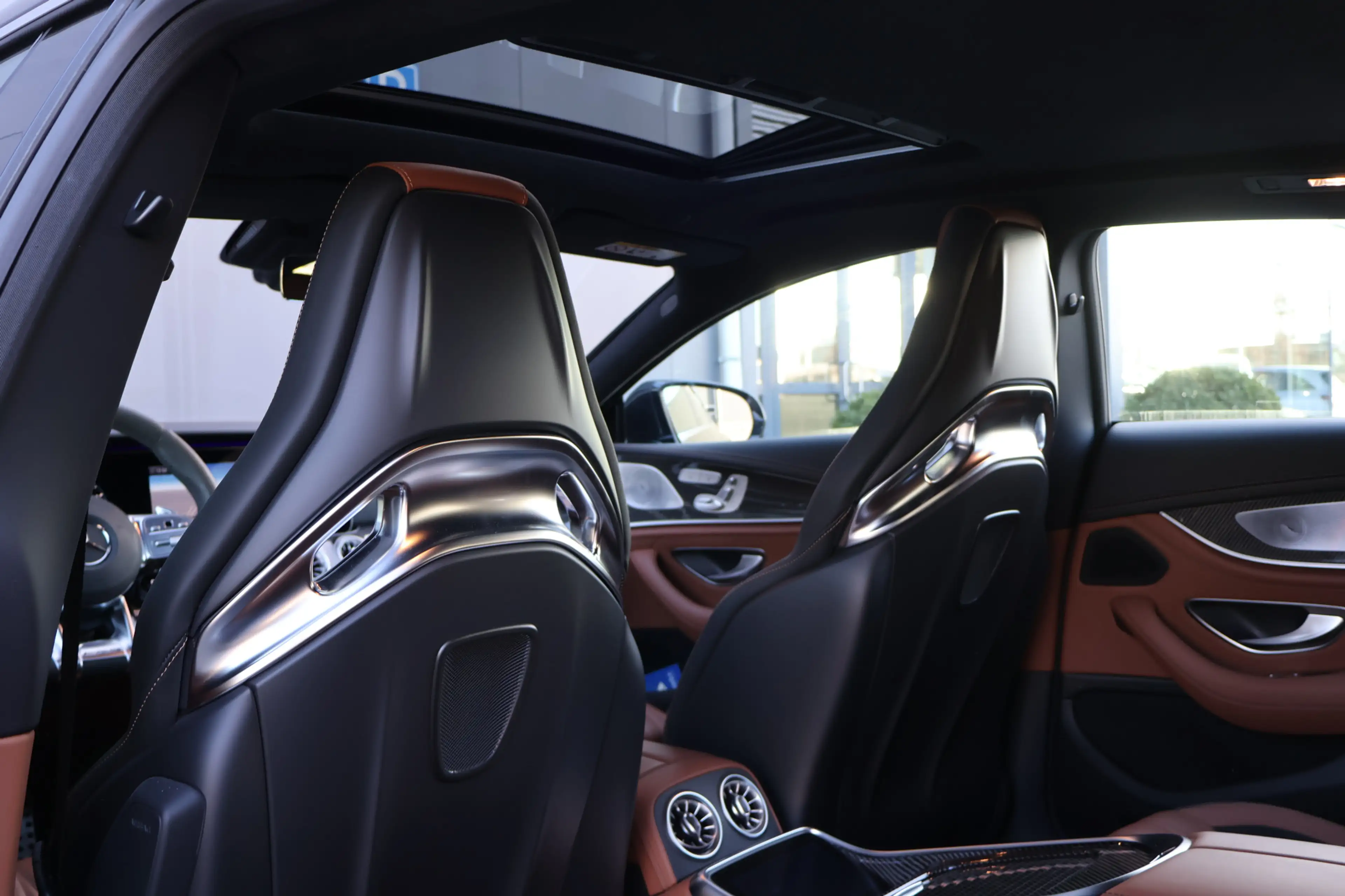 Mercedes-Benz AMG GT 4-Door Coupe AMG 53 4MATIC+ Premium Plus I Perform — photo 13