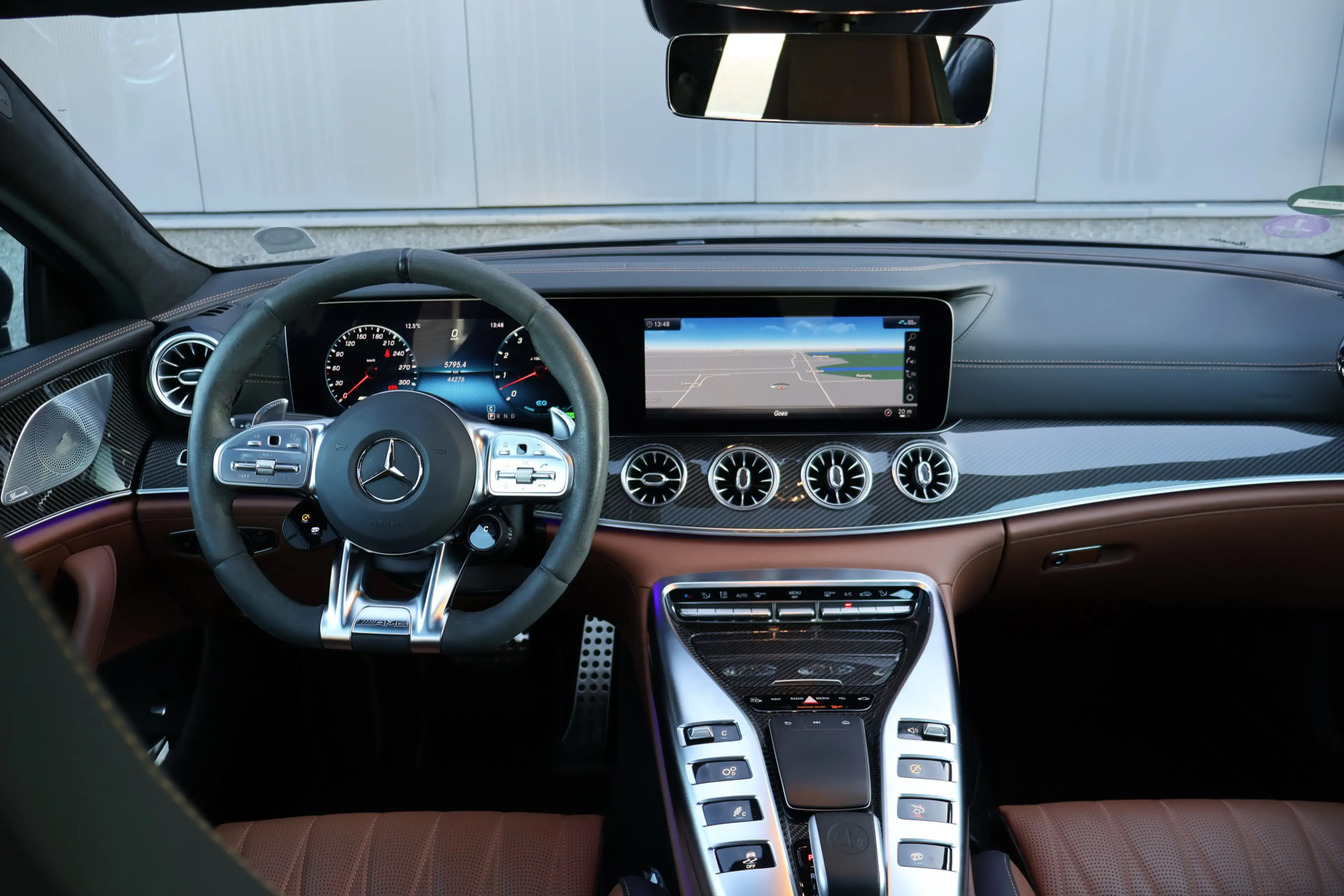 Mercedes-Benz AMG GT 4-Door Coupe AMG 53 4MATIC+ Premium Plus I Perform — photo 2