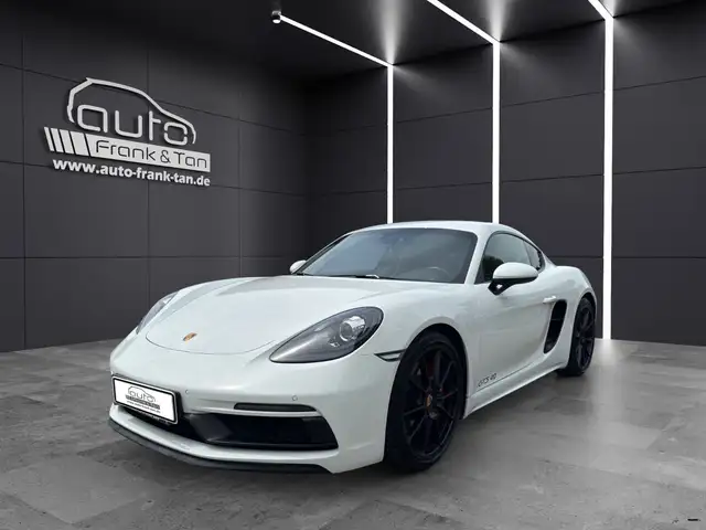 Porsche Cayman 718 GTS 4.0/SportAGA/Bose/Carplay/Rkü