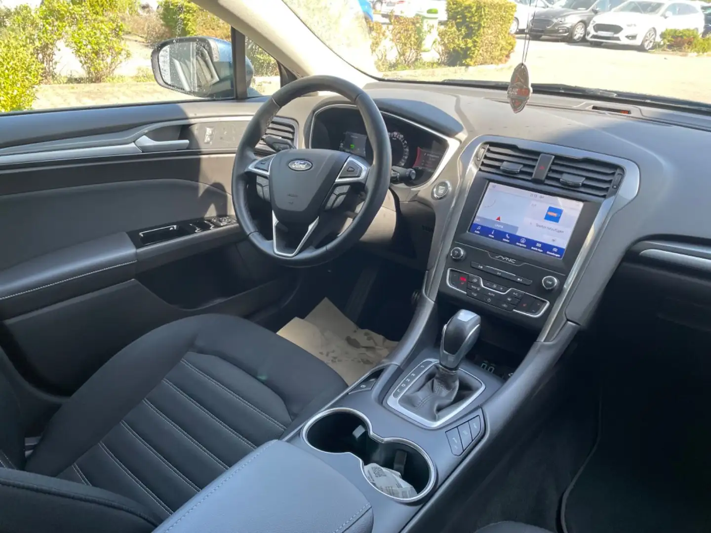 Ford Mondeo Kombi MHEV188 Auto NAV/DAB/WiPa2/LMF/LED Blau - 2
