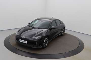 77 kWh Core LED GPS PDC CAM Keyless Carplay ACC