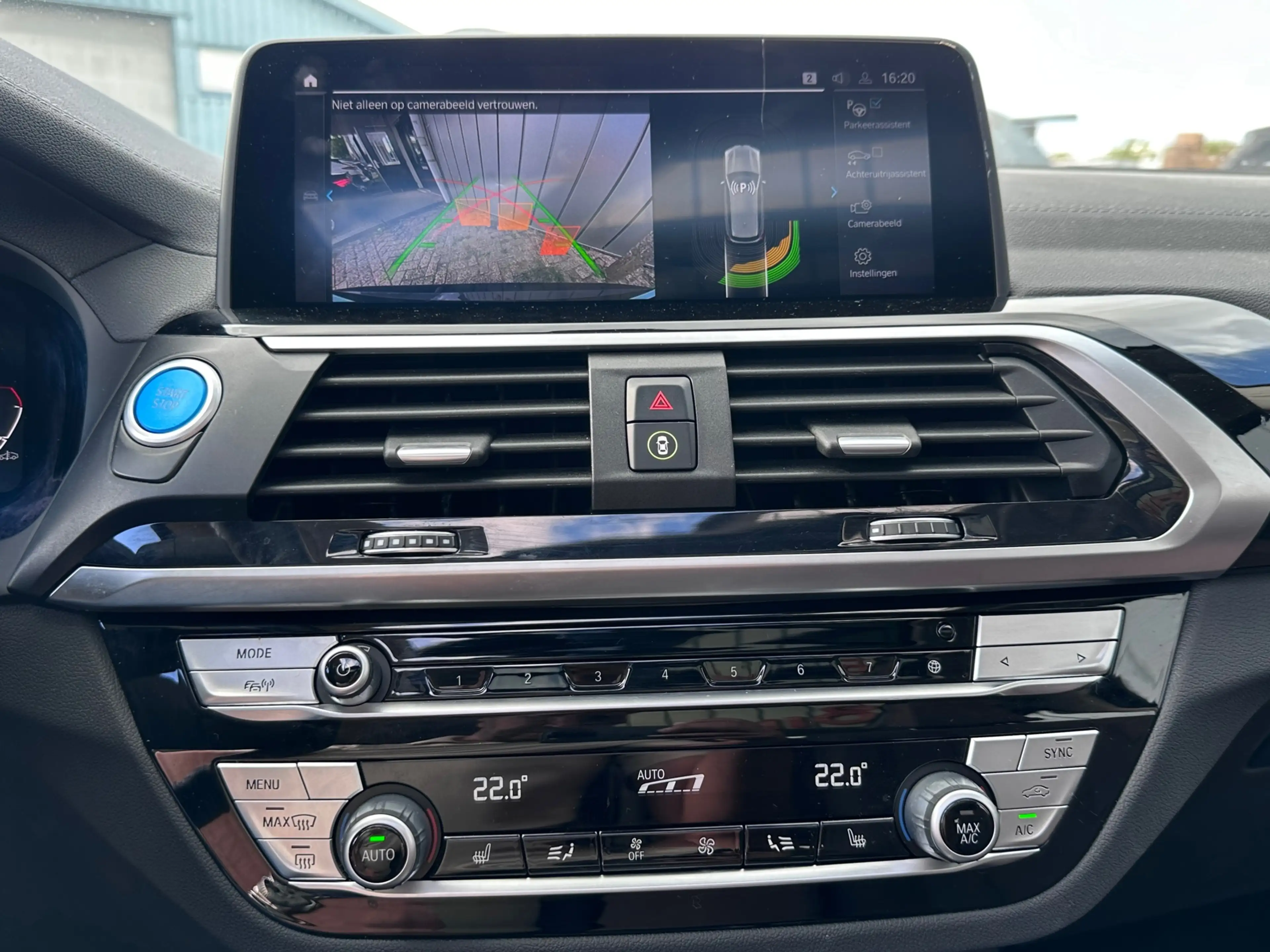 BMW iX3 Executive 80 kWh SOH 100 % PANO LEER 1 EIG ORG NED — photo 14