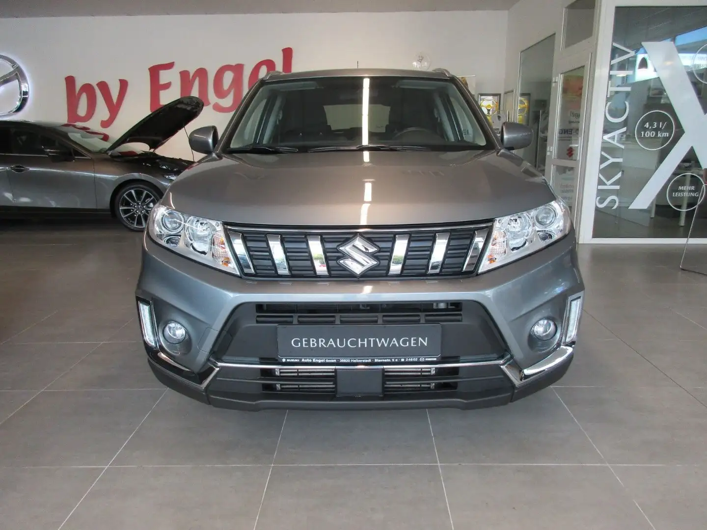 Suzuki Vitara 1.4 BOOSTERJET Comfort Grau - 2