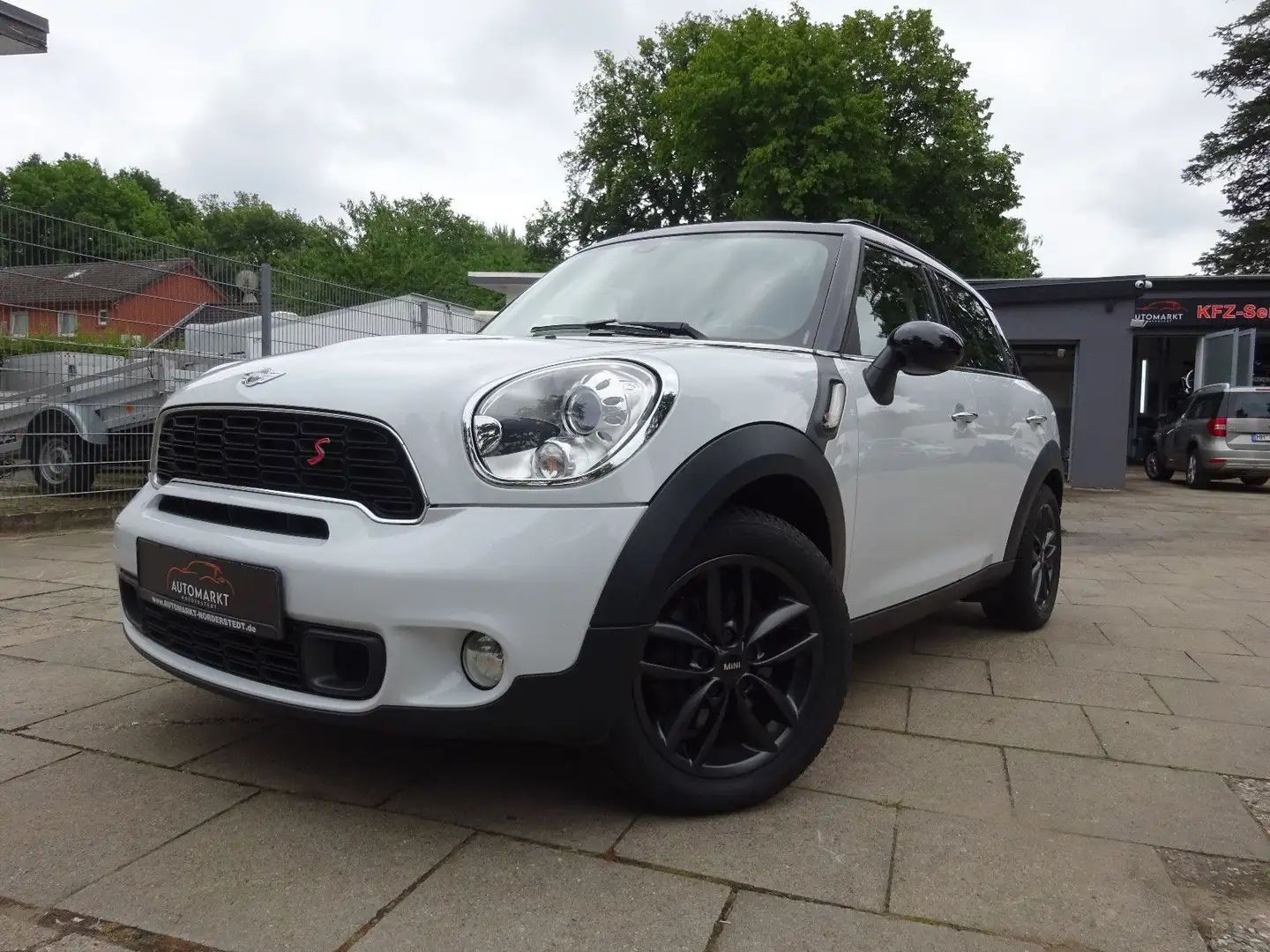 MINI Cooper S Countryman Cooper S/Navi/Klimaautoa/SHZ Blanco - 1