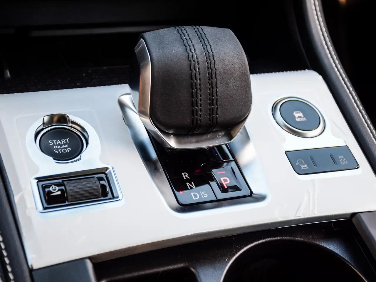 Jaguar F-Pace снимка Jaguar F-Pace