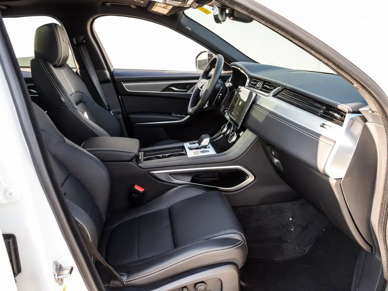 Jaguar F-Pace снимка Jaguar F-Pace