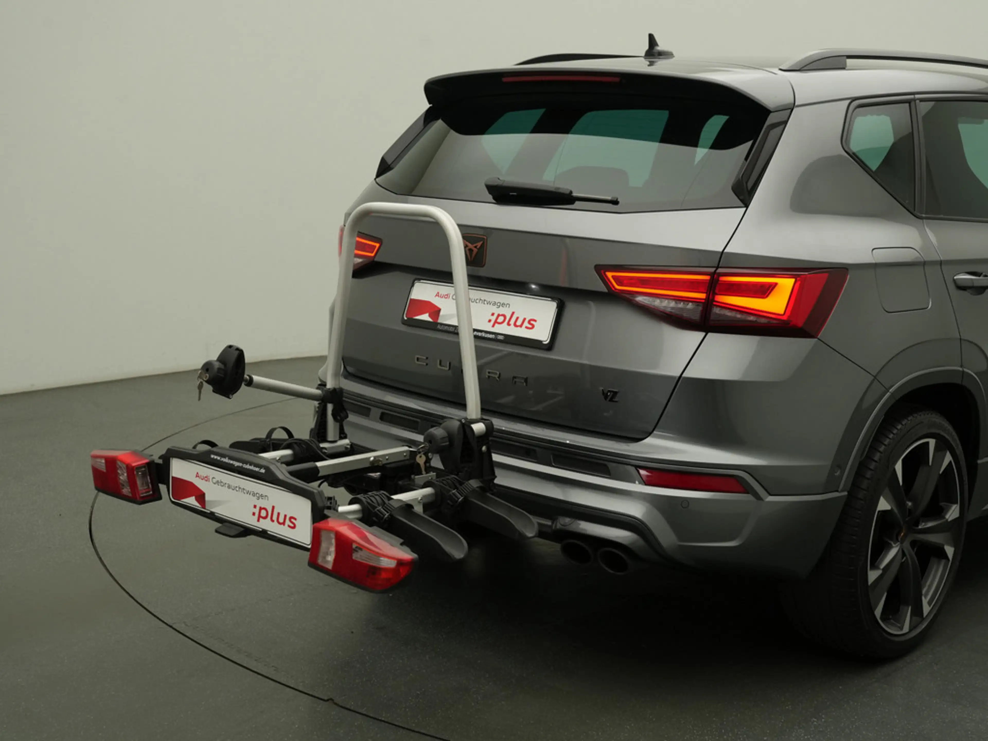 CUPRA Ateca VZ 4Drive AHK DCC LED 360° KAM ACC PDC SHZ — photo 4
