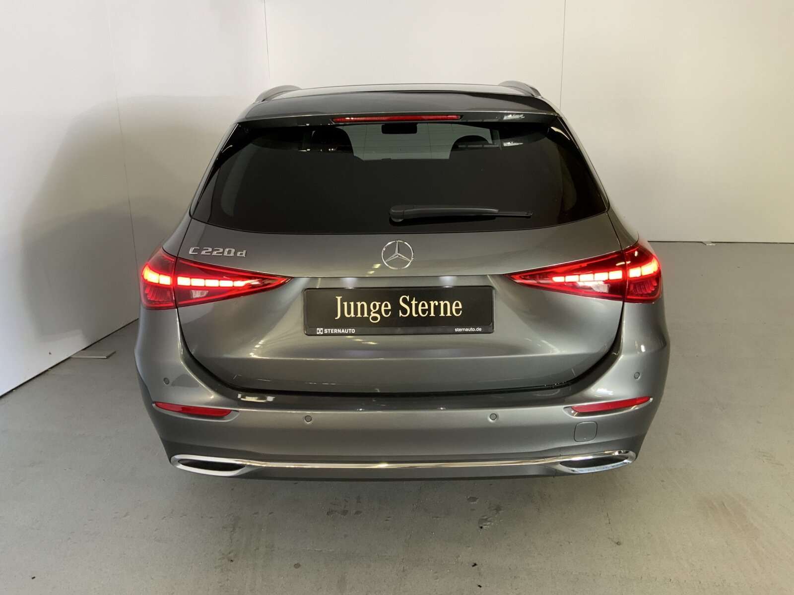 Mercedes-Benz C 220