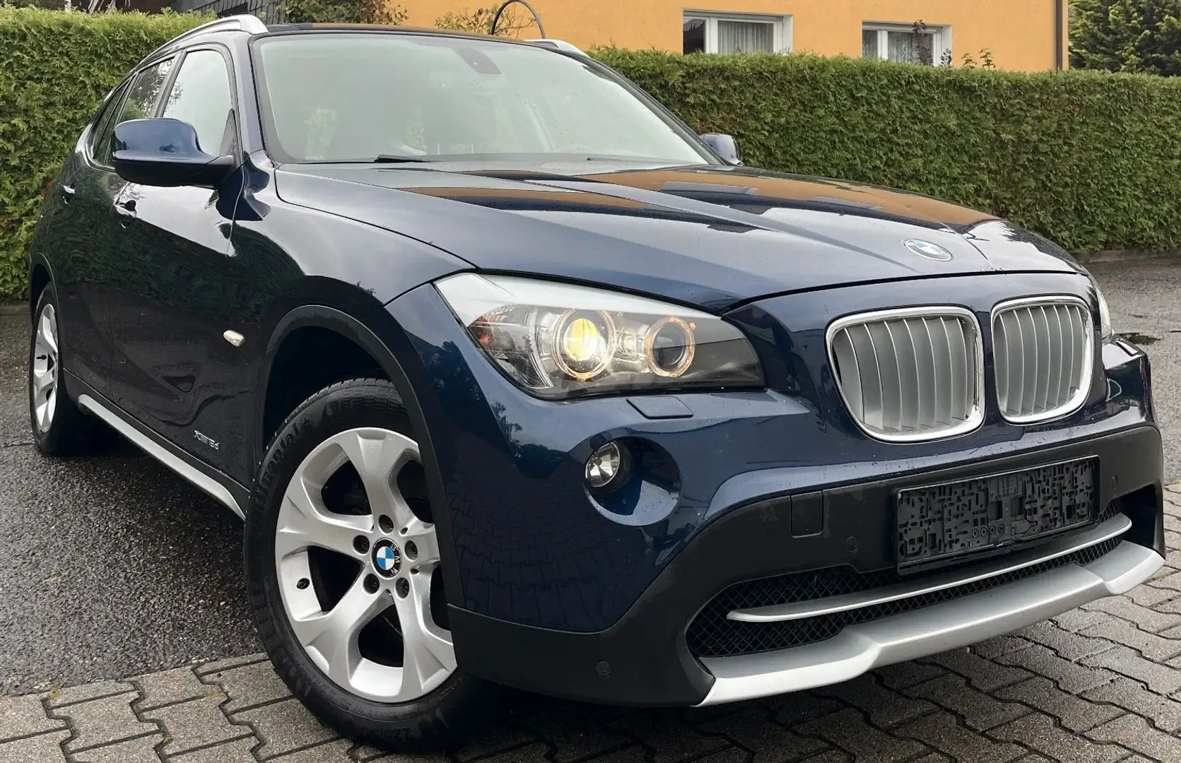 BMW X1 xDrive18d XENON NAVI PDC 2.HAND AHK TOP Bleu - 2