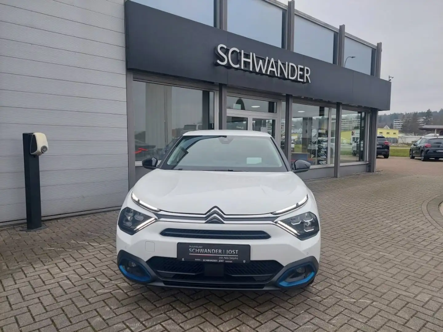 Citroen C4 e Elektromotor 136 Shine *Top Ausstattung* Blanc - 2
