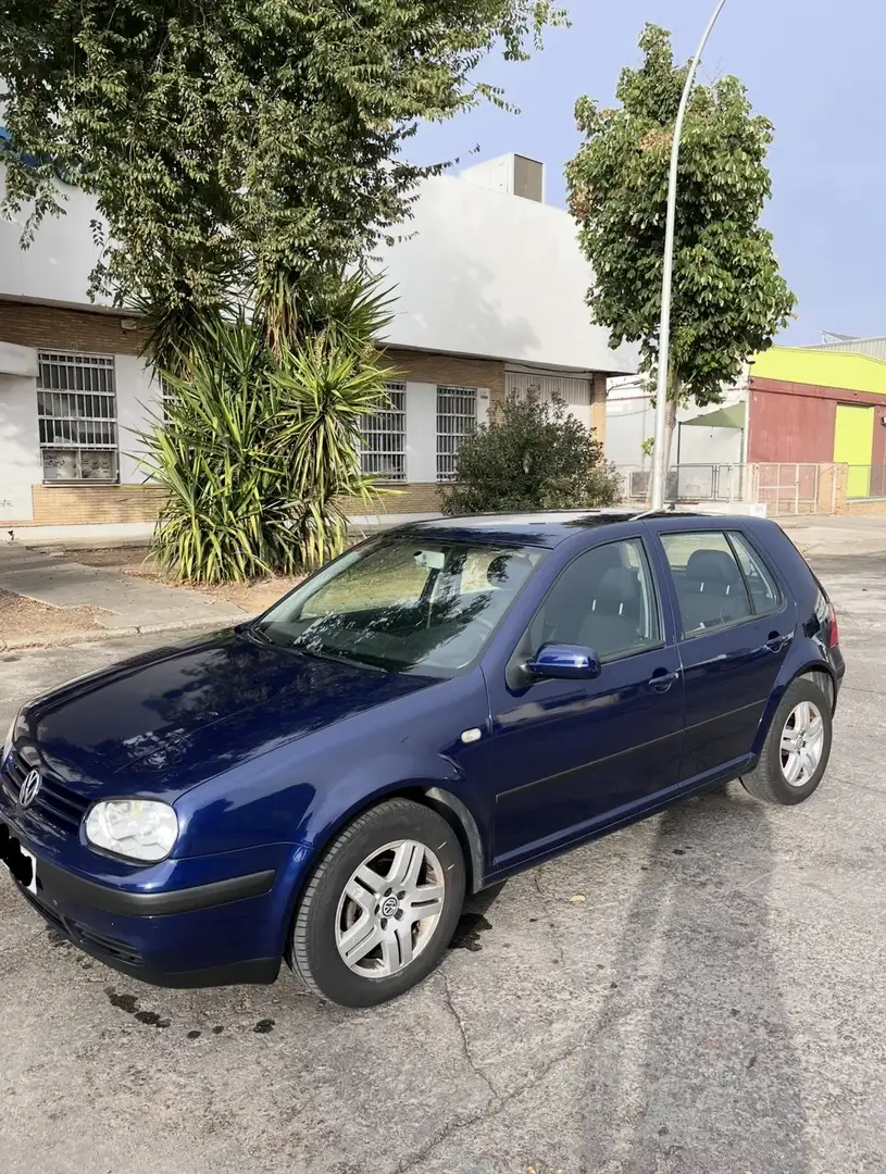 Volkswagen Golf 1.6 Spirit 105 - 2