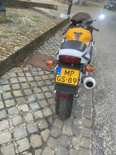 Honda CBR 900 - foto 7