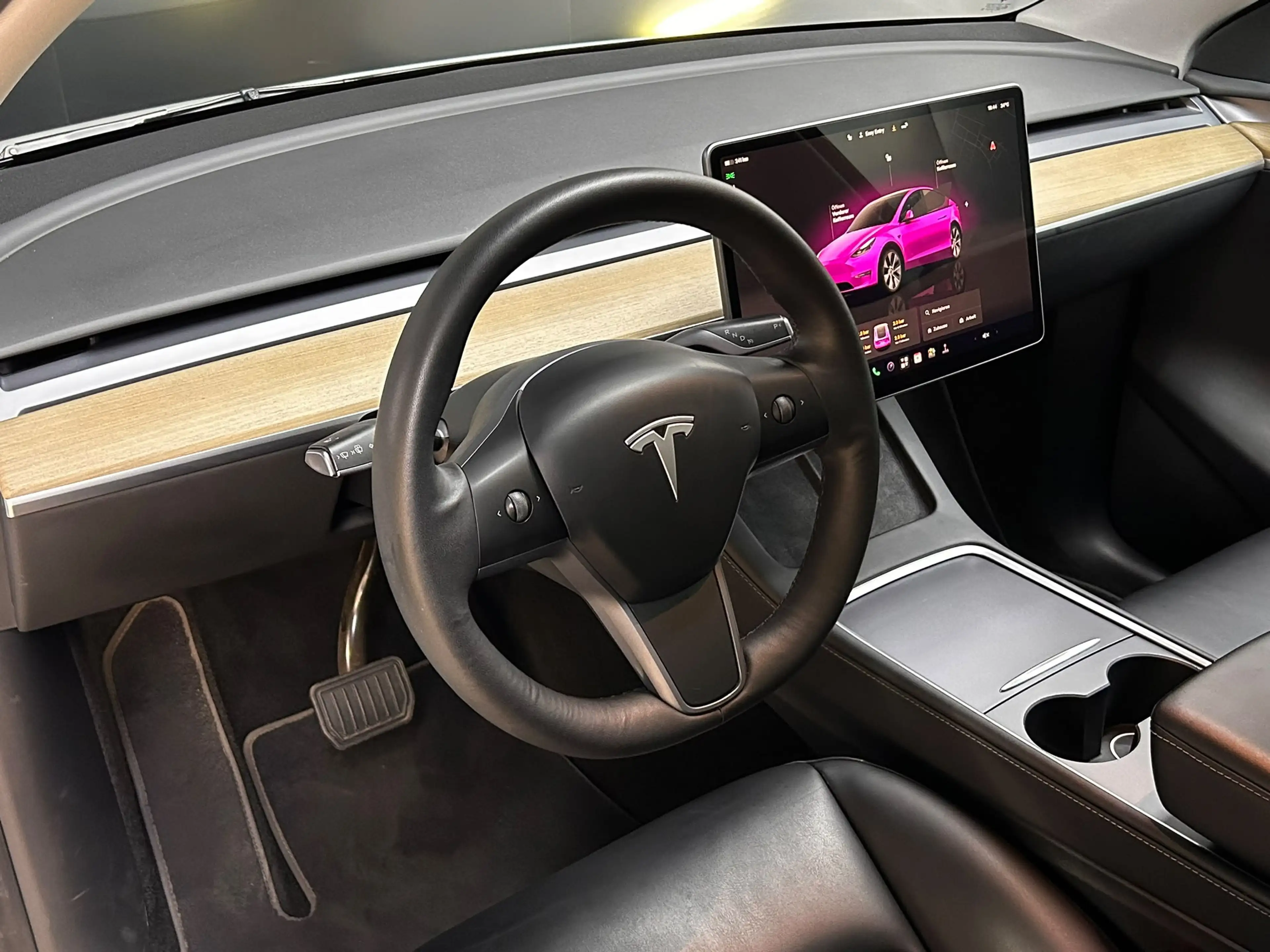 Tesla Model Y Long Range Dual AWD LED+NAV+SHZ+360+ACC+ — photo 14