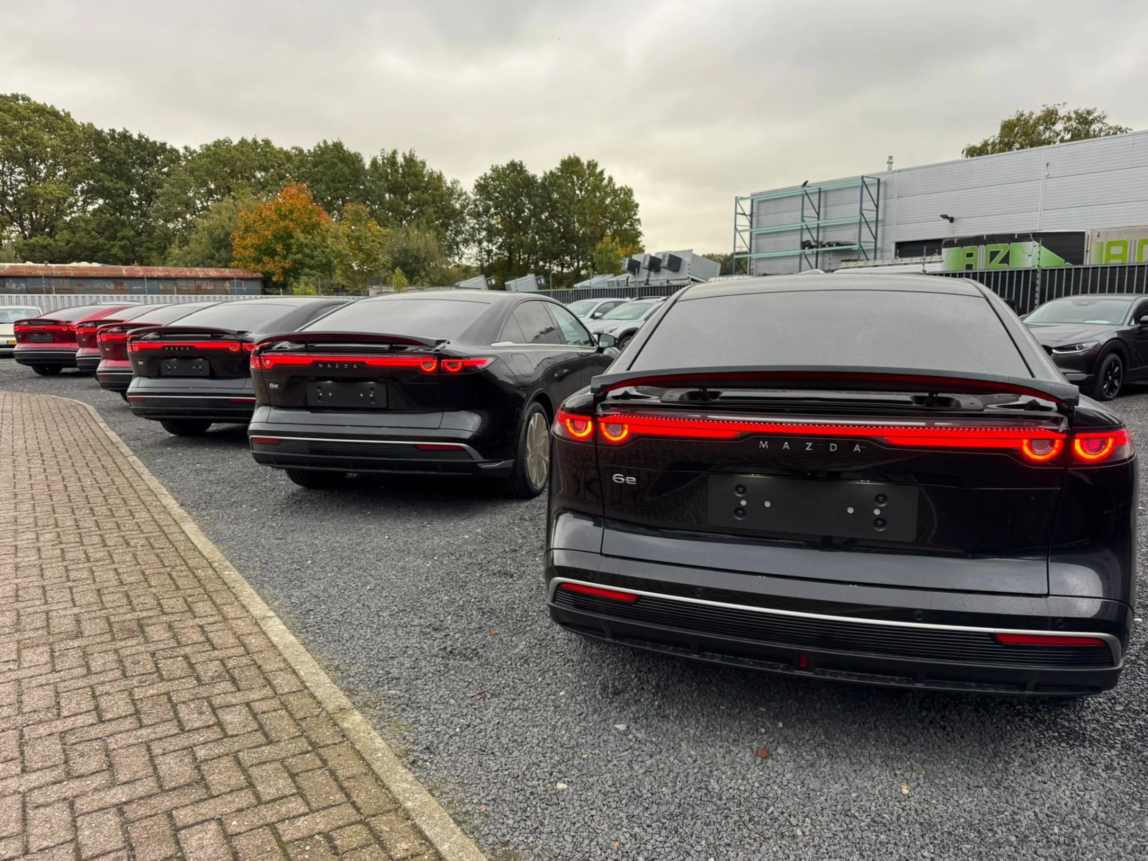 Mazda 6e Takumi 68.8 kWh - Alle kleuren en uitvoeringen uit — photo 2