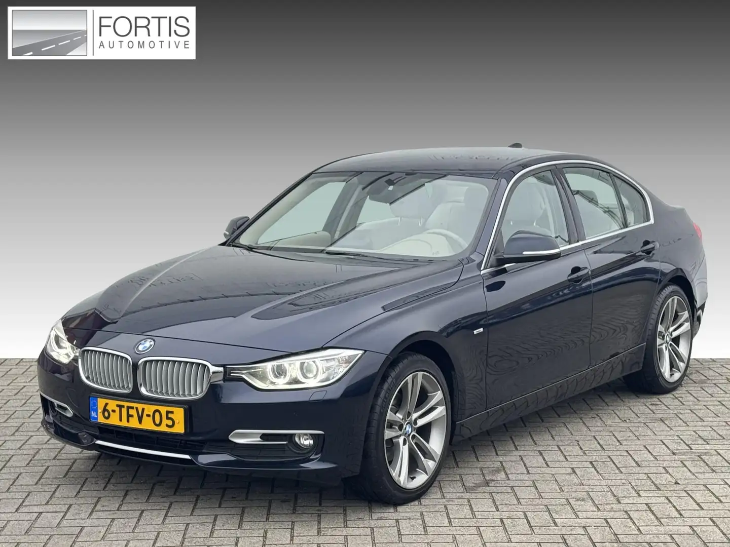 BMW 316 3-serie 316i Executive Sport NL-AUTO | LEDER | NAV Blau - 1