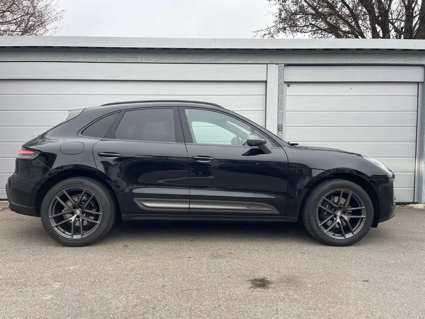 Porsche Macan T, 20Zoll, Pano, Sourround View, SportChro Noir - 1