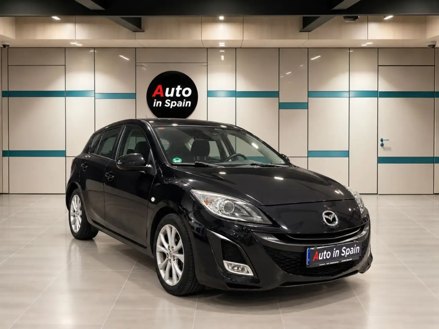 Mazda 3 2.0 Luxury Aut. Negro - 1