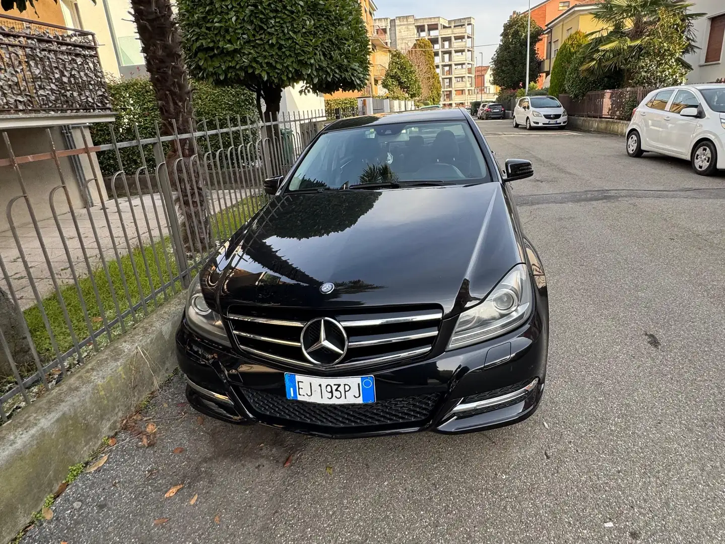 Mercedes-Benz C 200 C 200 cdi (be) Elegance Nero - 1