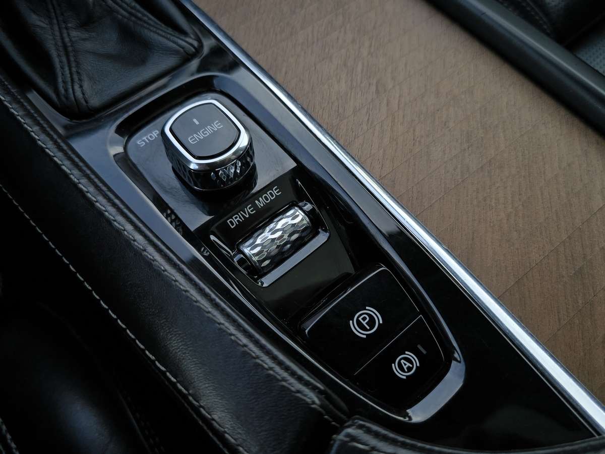 2016 Volvo XC90 Inscription thumb 22