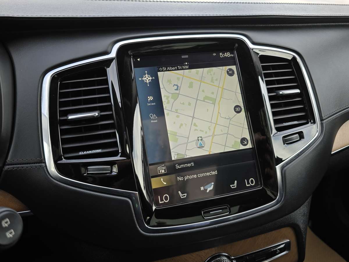 2016 Volvo XC90 Inscription thumb 15